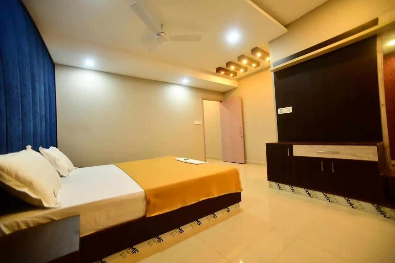 Grace Residency Otel Tirur Hindistan